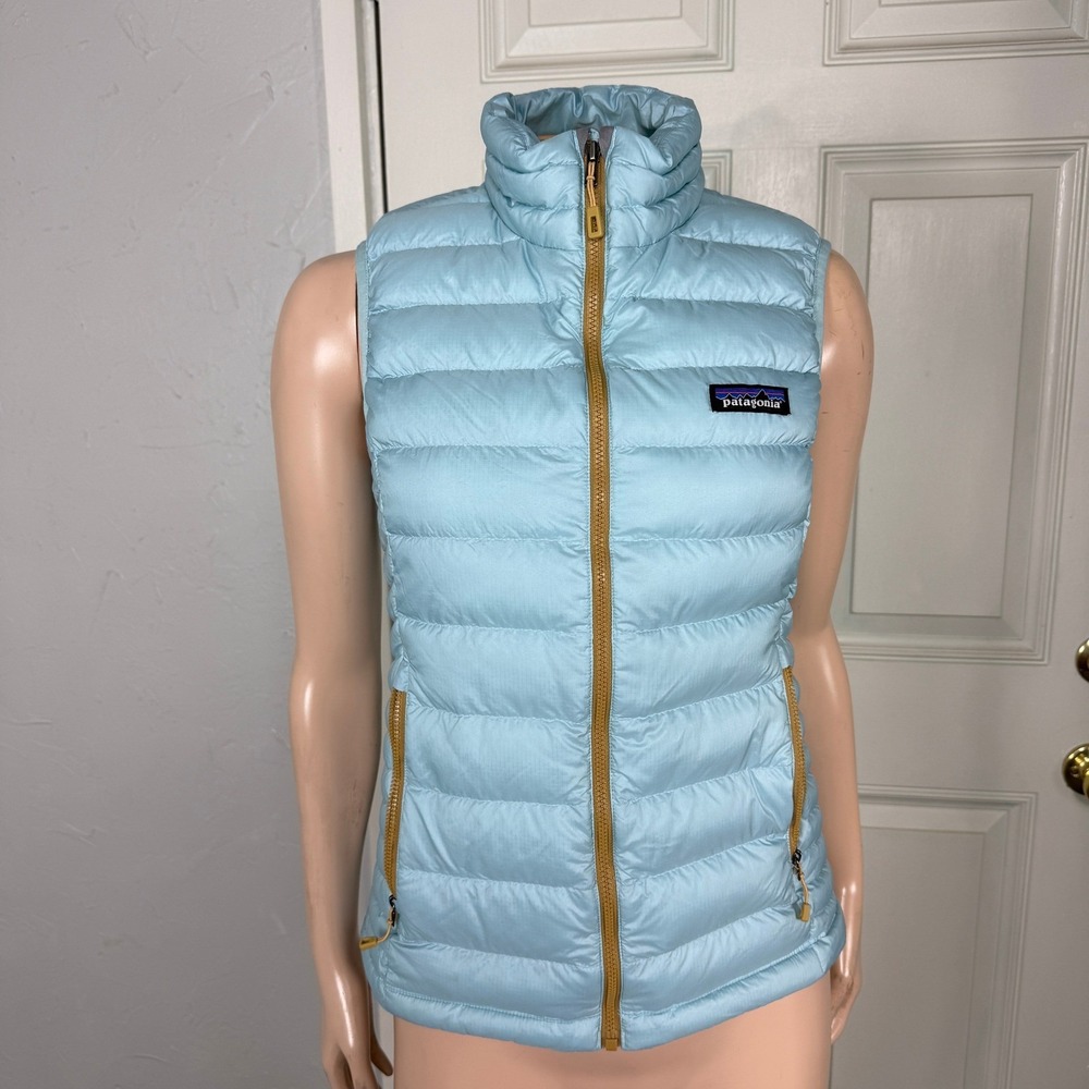 Patagonia Women's Sweater Vest Jacket S 84628 Lightweight Puffer Coat D3-16